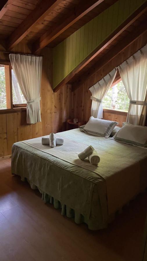 Hosteria Brisas Del Cerro Вилья-ла-Ангостура Экстерьер фото