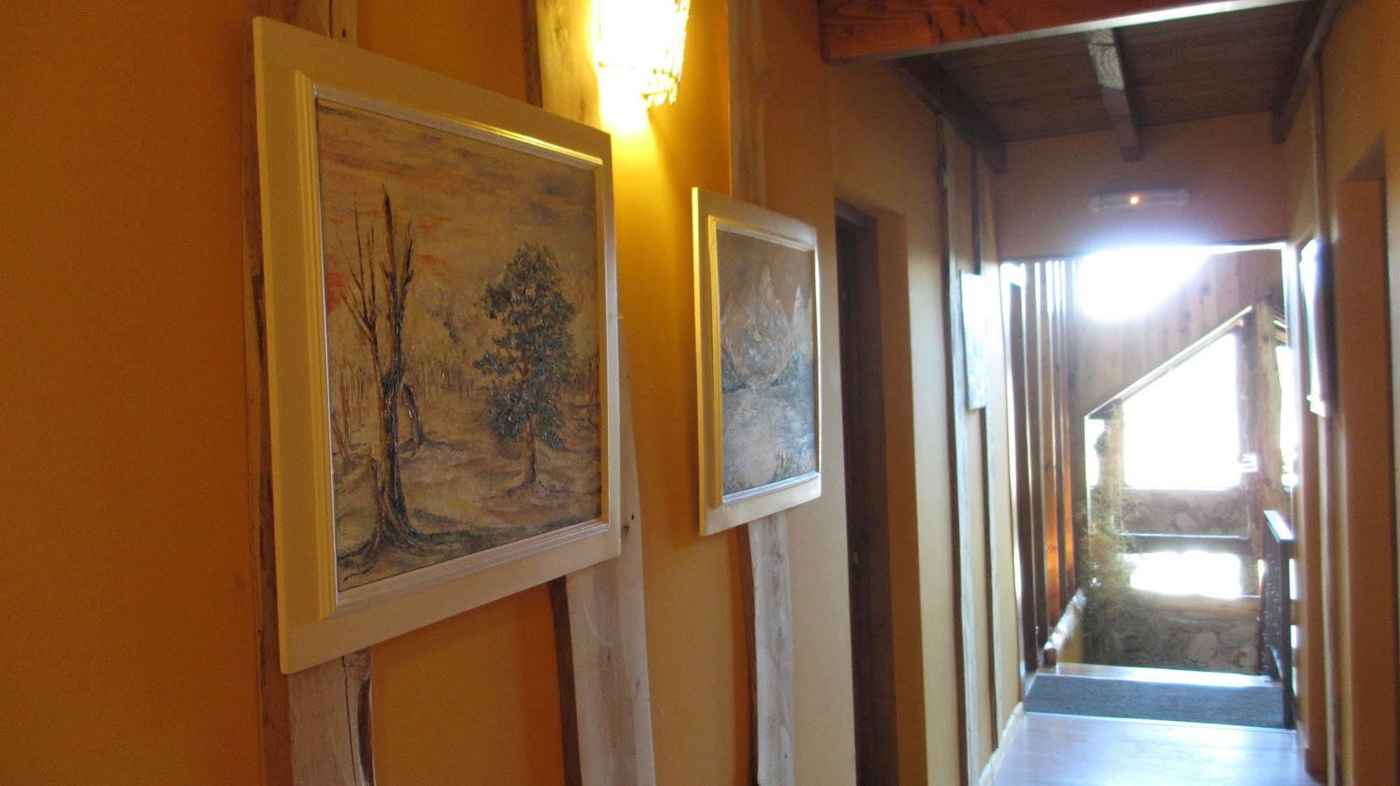Hosteria Brisas Del Cerro Вилья-ла-Ангостура Экстерьер фото